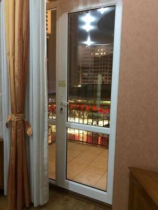 Апартаменты Fountain Square-Balconies in Old Town Баку Апартаменты с балконом-111
