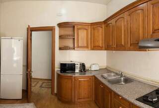 Апартаменты Fountain Square-Balconies in Old Town Баку Апартаменты с балконом-55