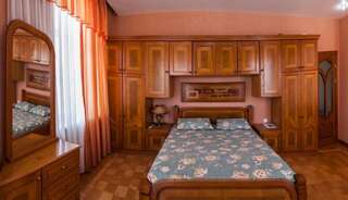 Апартаменты Fountain Square-Balconies in Old Town Баку Апартаменты с балконом-56