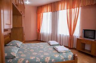 Апартаменты Fountain Square-Balconies in Old Town Баку Апартаменты с балконом-71