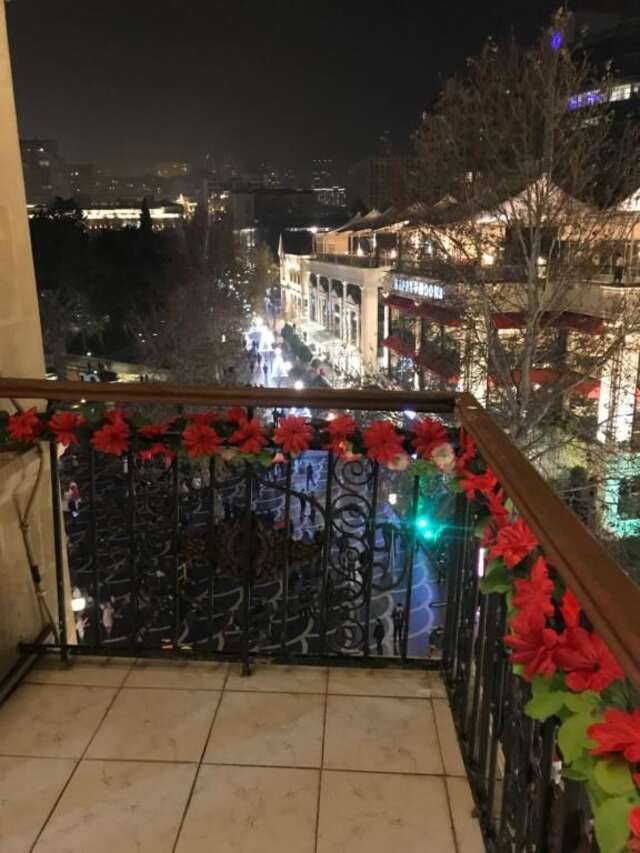 Апартаменты Fountain Square-Balconies in Old Town Баку-111