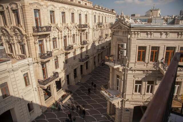 Апартаменты Fountain Square-Balconies in Old Town Баку-67